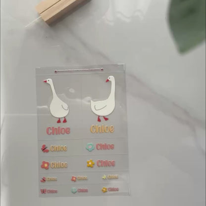 Q1 Mama Duck Icon + Name Pack